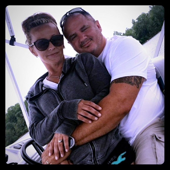 Meet your Posher, Ireland-fallon - Picture 1 of 1